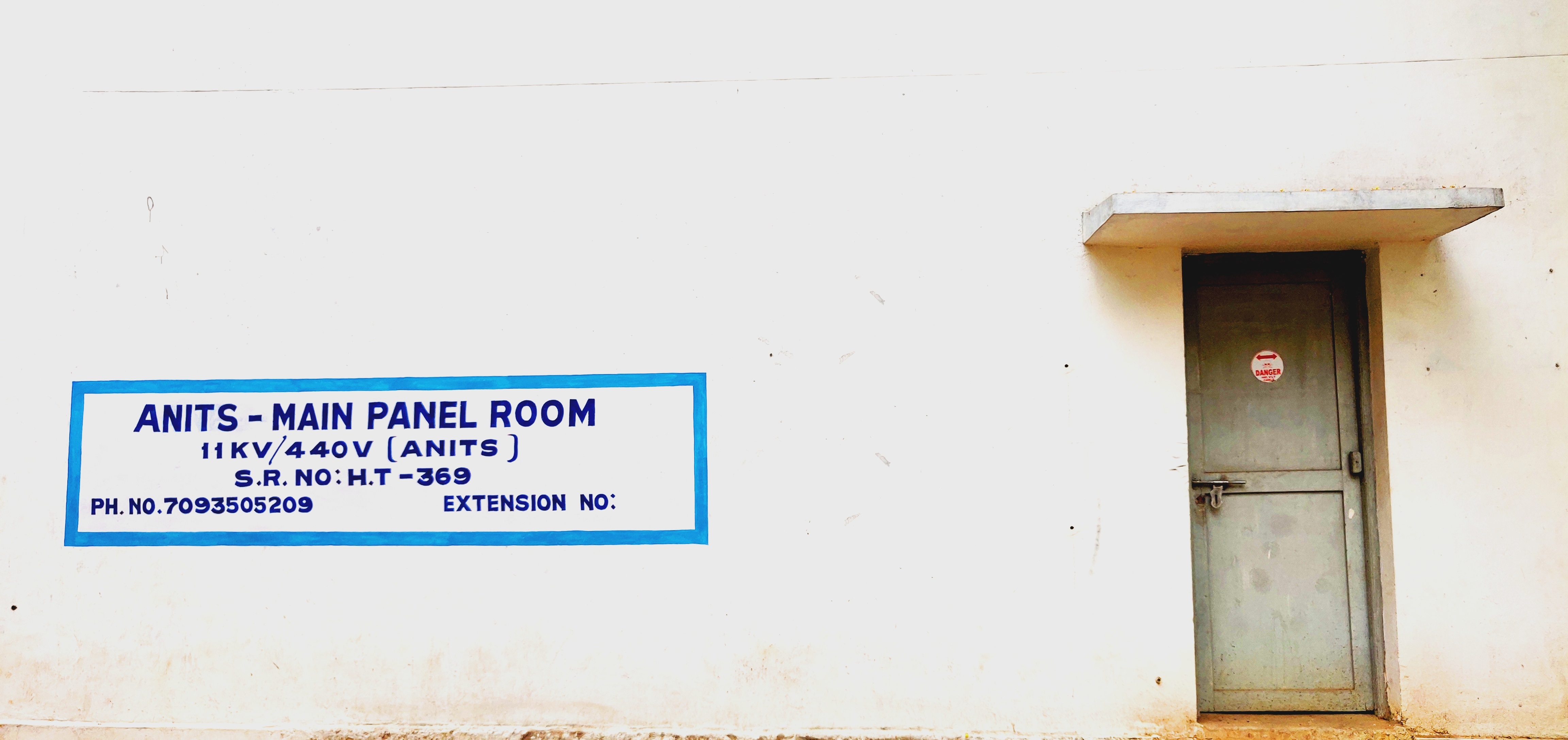 Main Pannel room 